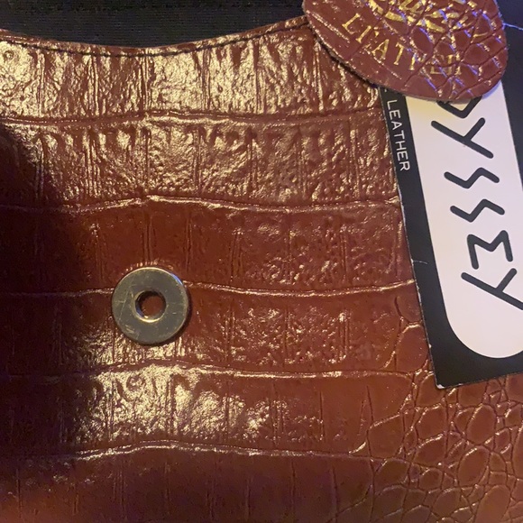 ODYSSEY CLUTCH BROWN CROC HANDBAG LEATHER CROCODILE CHAIN STRAP PATENT